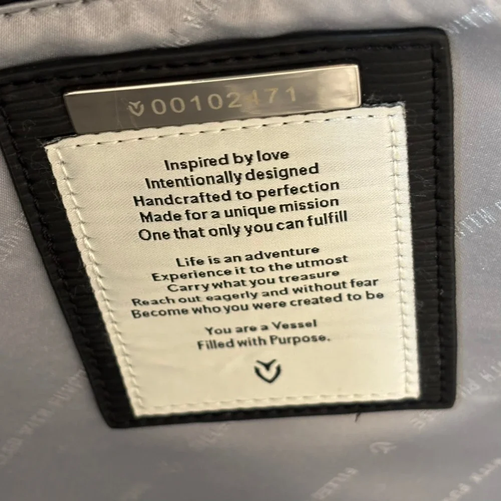 Vessel Signature 2.0 Tote Bag Black Textured Faux Leather Laptop Travel Golf - Picture 5 of 16